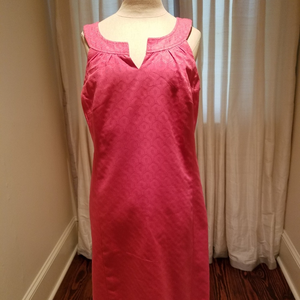 Great lightweight and cool casual dress